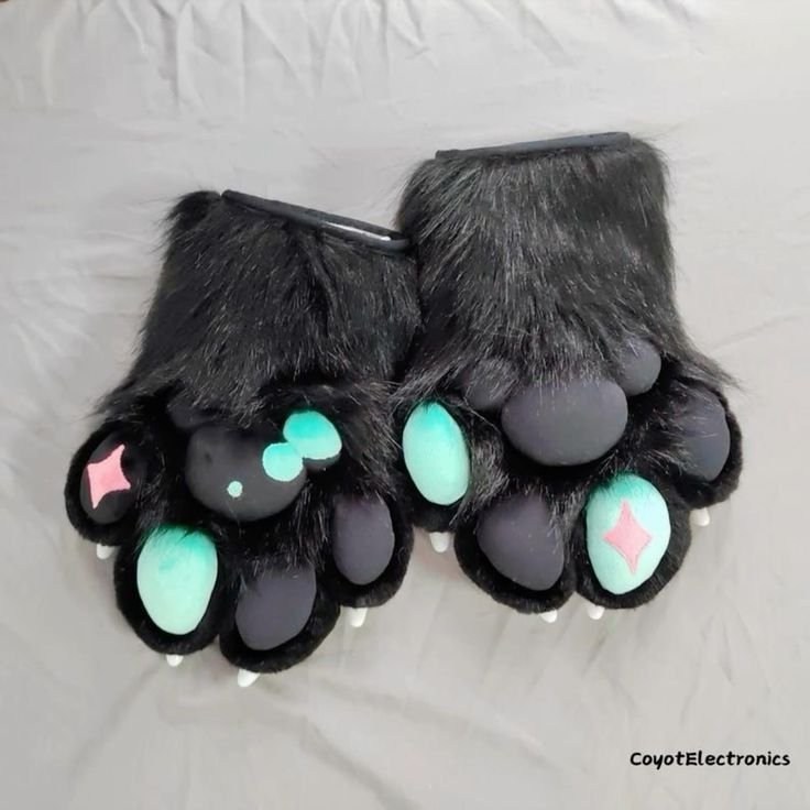 Hand Paws 1